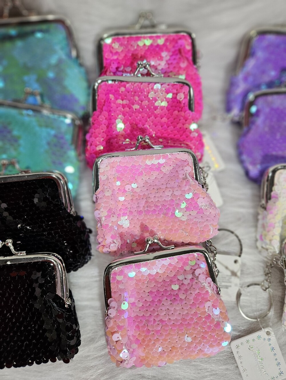 TINY Sequin Kiss-Lock Coin Purse Keychain/Charms - Pinks,purple,green,black - Picture 3 of 6
